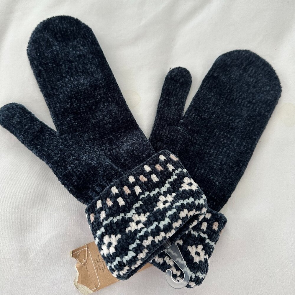 Bearpaw Navy Blue Mittens Adult